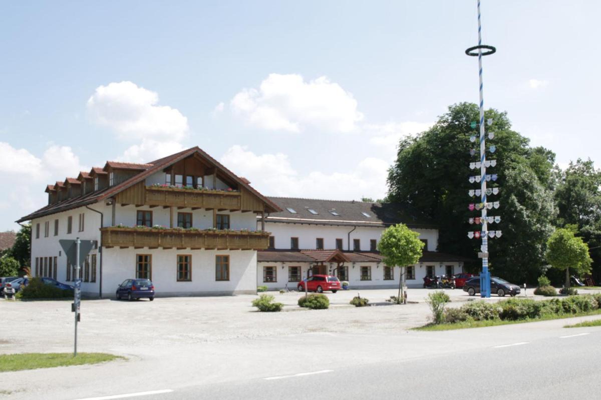 Landgasthof Pauliwirt Erharting Eksteriør billede